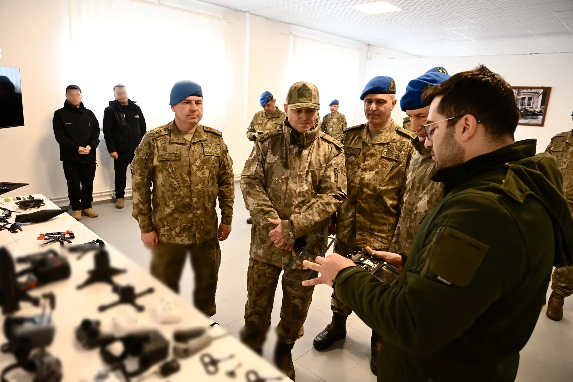 Tuğgeneral Rüştü Topçu, KMA Savunma Teknolojilerini İnceledi - Görsel 2